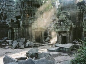 can you visit angkor wat