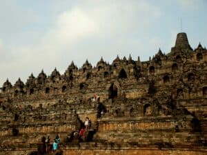can you visit borobudur